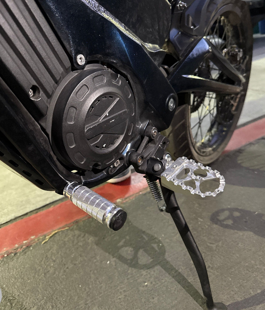 Universal Emoto Foot Lock